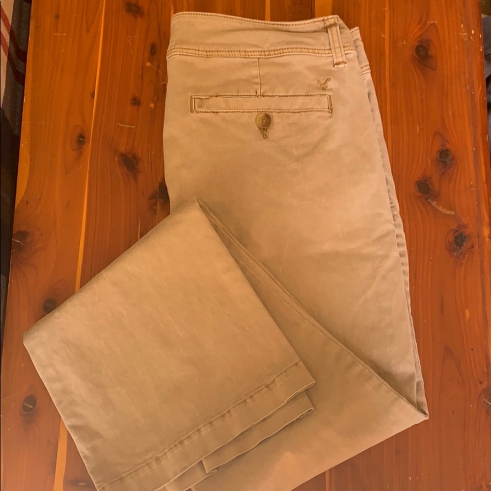 **FINAL SALE**American Eagle Chinos